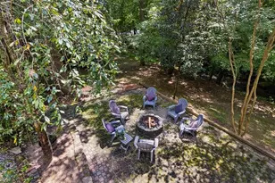 2330 Castle Ln NE, Marietta, GA 30062 - Photo 37