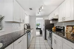 57 Ivy Trail NE, Atlanta, GA 30342 - Photo 7