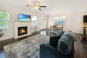 30 Holdings Dr, Lawrenceville, GA 30044 - Photo 11