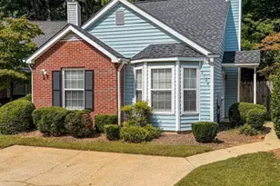 2764 Saint Charles Ln, Kennesaw, GA 30144 - Photo 3