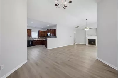 7923 Bluefin Trail, Union City, GA 30291 - Photo 11