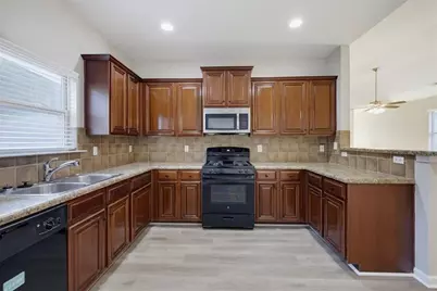7923 Bluefin Trail, Union City, GA 30291 - Photo 15
