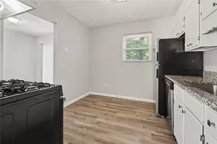 940 Michael Dr SW, Atlanta, GA 30349 - Photo 7