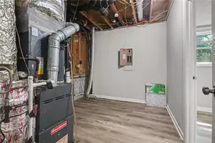 940 Michael Dr SW, Atlanta, GA 30349 - Photo 15