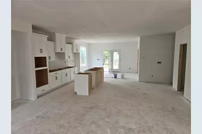 983 Homepark Circle, Buford, GA 30518 - Photo 5