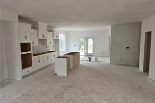 983 Homepark Circle, Buford, GA 30518 - Photo 5