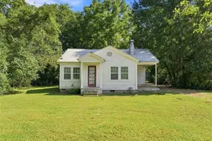 100 1st St, Summerville, GA 30747 - Photo 1