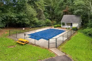 8225 Wimbledon Ct, Gainesville, GA 30506 - Photo 37