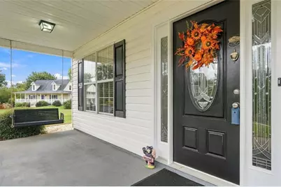 8225 Wimbledon Court, Gainesville, GA 30506 - Photo 7