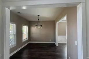 4266 Suwanee Brook Ct, Buford, GA 30518 - Photo 5