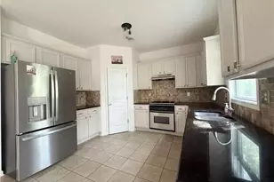 4266 Suwanee Brook Ct, Buford, GA 30518 - Photo 19