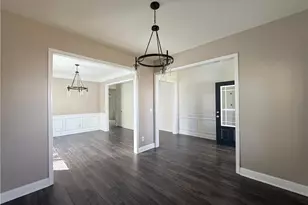 4266 Suwanee Brook Ct, Buford, GA 30518 - Photo 9