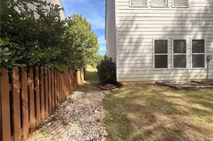 4266 Suwanee Brook Ct, Buford, GA 30518 - Photo 27