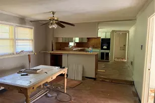 924 Garner Rd SW, Lilburn, GA 30047 - Photo 5