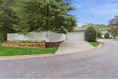 2958 Crosswycke Forest Drive NE, Brookhaven, GA 30319 - Photo 29