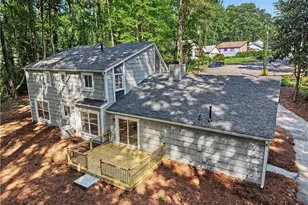 5230 Essex Farms Ct, Stone Mountain, GA 30088 - Photo 3