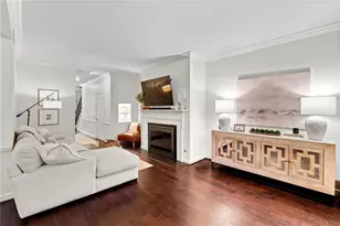 63 Willow Glen, Atlanta, GA 30342 - Photo 17
