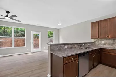 5918 Cassie Drive, Lithonia, GA 30038 - Photo 11