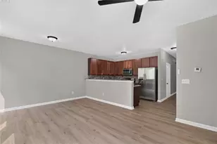5918 Cassie Dr, Lithonia, GA 30038 - Photo 5