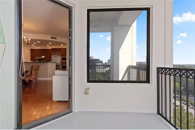 2828 Peachtree Road NW #1204, Atlanta, GA 30305 - Photo 27