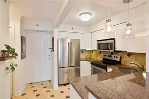 2870 Pharr Ct South NW, Atlanta, GA 30305 - Photo 3