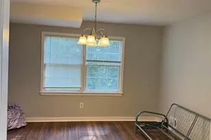 406 Ohern Ct, Stone Mountain, GA 30088 - Photo 5