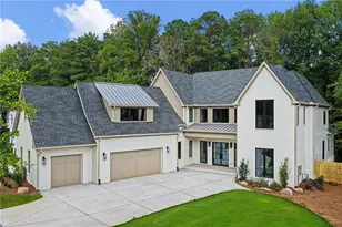 4901 Cambridge Dr, Dunwoody, GA 30338 - Photo 1