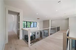4901 Cambridge Dr, Dunwoody, GA 30338 - Photo 31