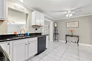 307 Elizabeth Ln, Griffin, GA 30223 - Photo 13