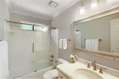 330 S Satinwood Place, Roswell, GA 30076 - Photo 17