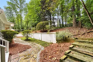 5830 Plantation Dr, Roswell, GA 30075 - Photo 37