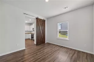 722 Woody Dr, Monroe, GA 30655 - Photo 9