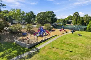 11925 Wexford Club Dr, Roswell, GA 30075 - Photo 51