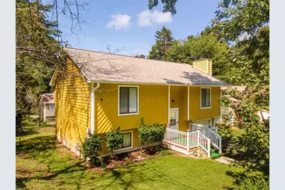 728 Mountain Village Drive, Stone Mountain, GA 30083 - Photo 3