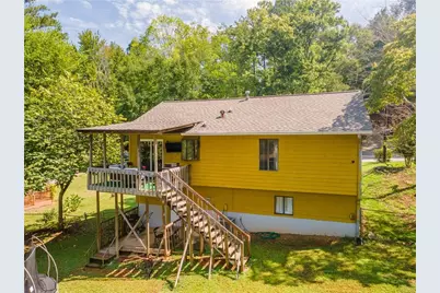 728 Mountain Village Drive, Stone Mountain, GA 30083 - Photo 25