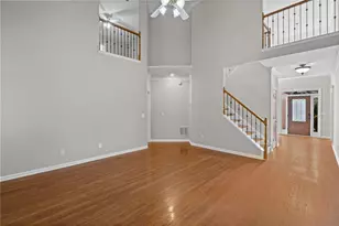 310 Vickery Cir, Roswell, GA 30075 - Photo 7