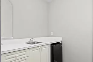 310 Vickery Cir, Roswell, GA 30075 - Photo 25