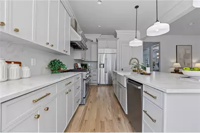 939 Highland Terrace NE, Atlanta, GA 30306 - Photo 17
