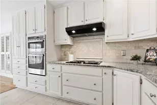 360 Stepping Stone Dr, Alpharetta, GA 30004 - Photo 9