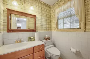 1909 Lake Lucerne Way SW, Lilburn, GA 30047 - Photo 29
