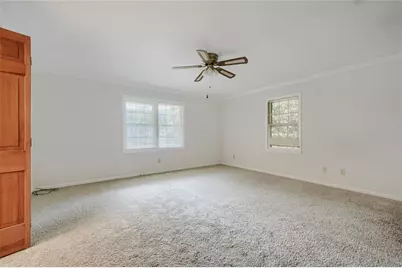 1909 Lake Lucerne Way SW, Lilburn, GA 30047 - Photo 15