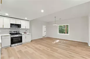 6400 Bannerhorn Run, Alpharetta, GA 30005 - Photo 39