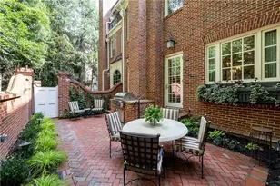 39 W Wesley Rd NW, Atlanta, GA 30305 - Photo 11