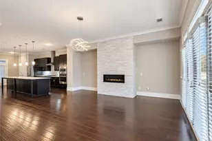 1374 Doublegate Dr, Atlanta, GA 30319 - Photo 35