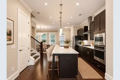 1374 Doublegate Drive, Atlanta, GA 30319 - Photo 9