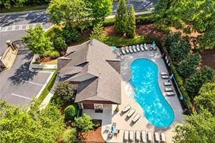 1374 Doublegate Dr, Atlanta, GA 30319 - Photo 49