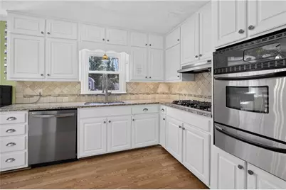 2197 Valley Creek Circle, Snellville, GA 30078 - Photo 15