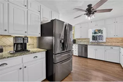 2197 Valley Creek Circle, Snellville, GA 30078 - Photo 11