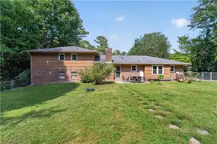 2197 Valley Creek Cir, Snellville, GA 30078 - Photo 45