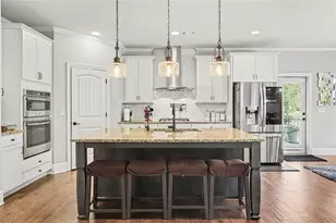 9035 Sunbury Pl, Cumming, GA 30041 - Photo 17